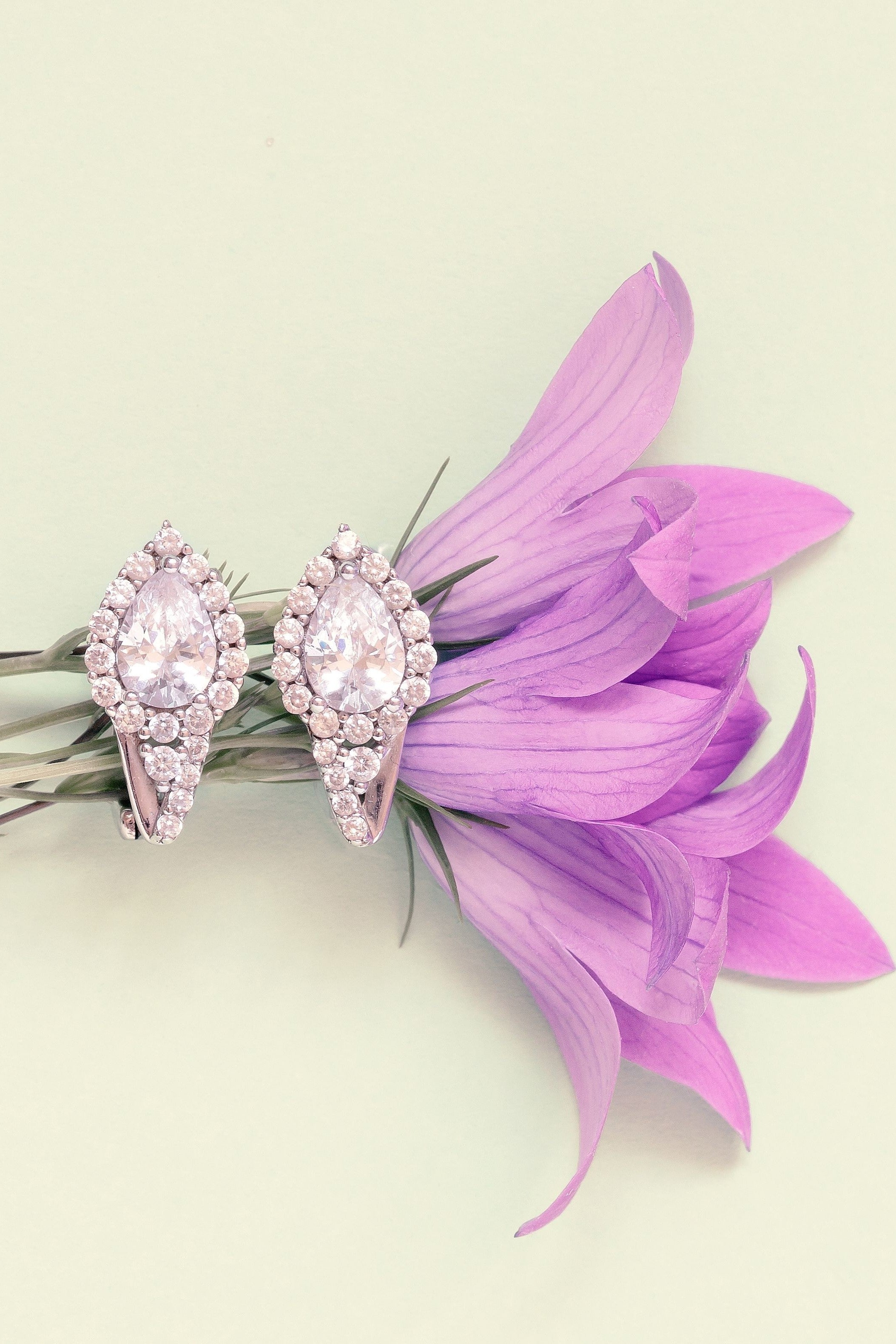 Earrings Collection – Studs, Hoops, and Statement Styles