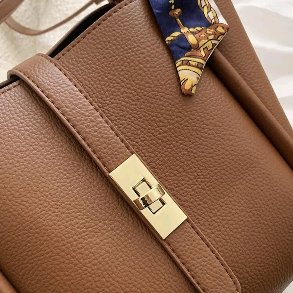 Elegance Aura Tote
