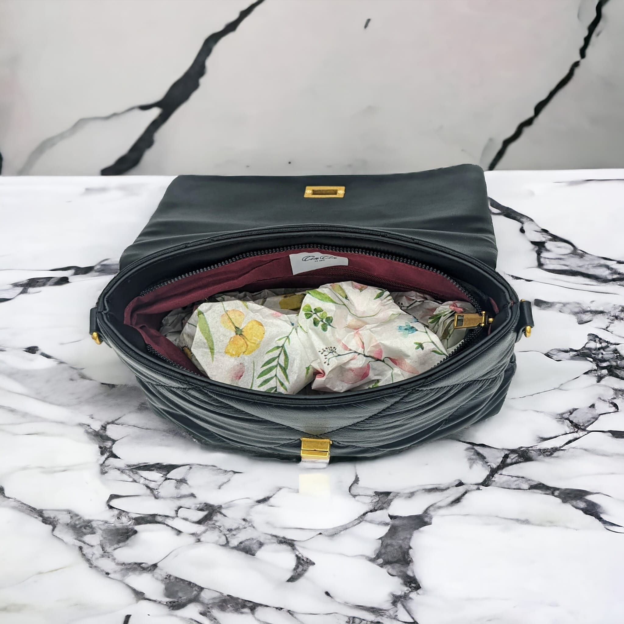 Classic Quilted Chain Body Bag