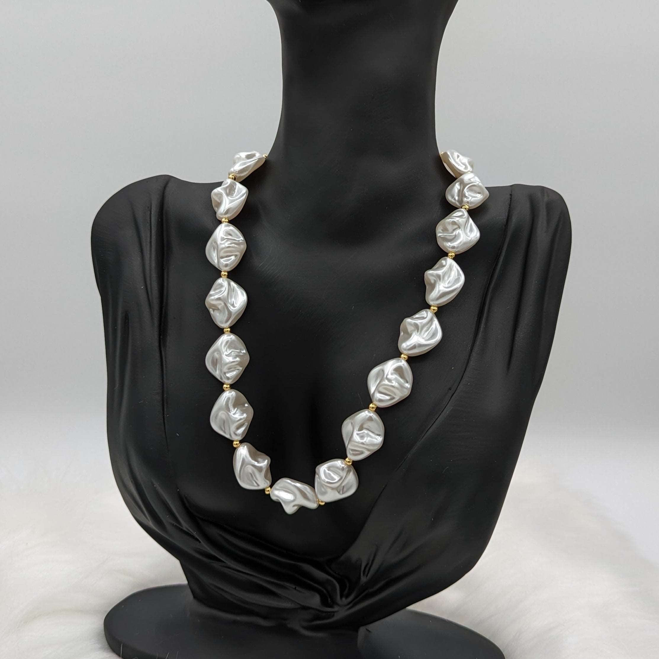 Baroque Pearl Necklace