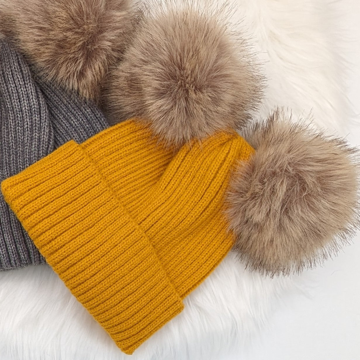 Wool Knit Pom Pom Beanie